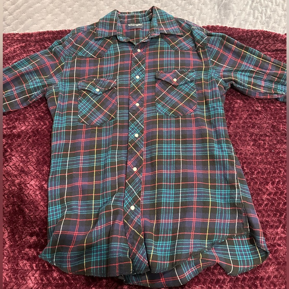 Men’s Wrangler Pearl snap flannel